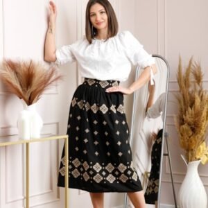 Fusta traditionala neagra cu broderie florala aurie Ramona 01