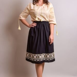 Fusta traditionala neagra cu broderie florala crem Emilia