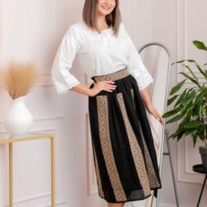 Fusta traditionala neagra cu broderie geometrica crem Magdalena 02