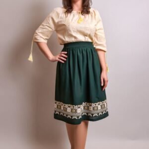 Fusta traditionala verde cu broderie florala crem Olivia