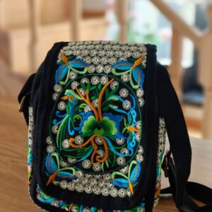 Geanta brodata traditional 17