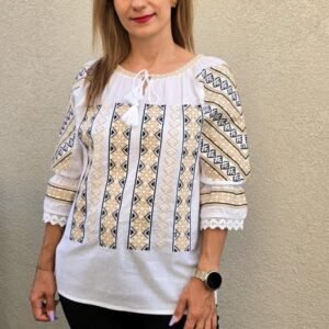 Ie Traditionala Adriena 4