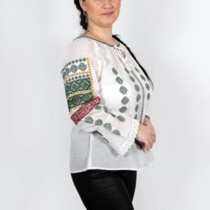Ie Traditionala Gabriela 2