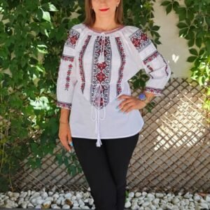 Ie Traditionala Laura 9