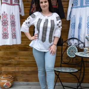 Ie Traditionala Lili 2