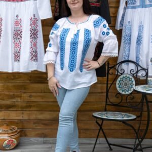 Ie Traditionala Lili 3