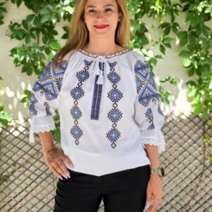 Ie Traditionala Mariana 5