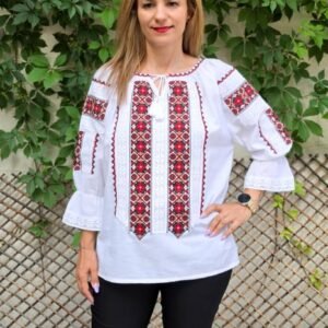 Ie Traditionala Mariana 7