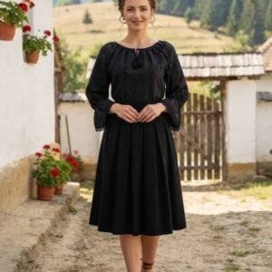 Ie Traditionala Negruta 8