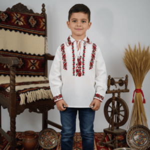 Ie Traditionala baieti Darian