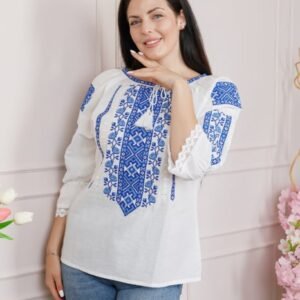 Ie traditionala alba cu motiv floral albastru Adina