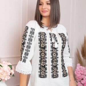 Ie traditionala alba cu motiv floral crem Bogdana
