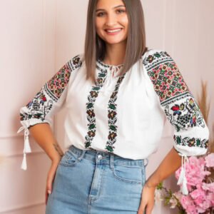 Ie traditionala alba cu motiv floral multicolor Georgeta