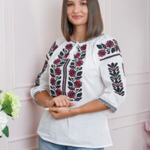 Ie traditionala alba cu motiv floral multicolor Mateea - maneca scurta