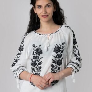 Ie traditionala alba cu motiv floral negru Antoaneta