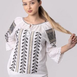 Ie traditionala alba cu motiv floral negru Iulica 01
