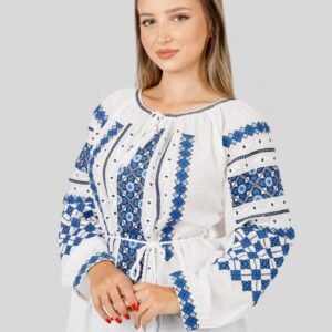 Ie traditionala alba cu motiv geometric albastru Flavia 02