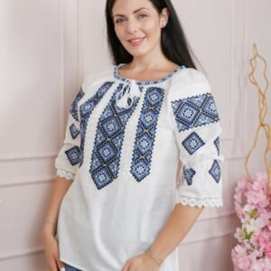 Ie traditionala alba cu motiv geometric albastru Sidonia