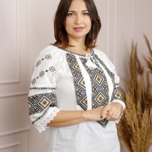 Ie traditionala alba cu motiv geometric crem Ramona 02