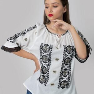 Ie traditionala alba cu motiv geometric negru Cornelia - maneca scurta