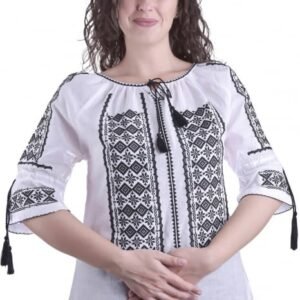 Ie traditionala alba cu motiv geometric negru Ofelia 01