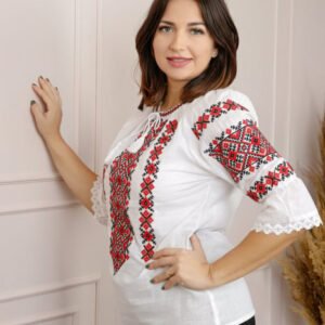 Ie traditionala alba cu motiv geometric rosu Catrina