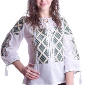 Ie traditionala alba cu motiv geometric verde Ema 01