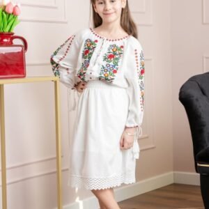 Ie traditionala alba pentru fetite cu motiv floral multicolor Andreea