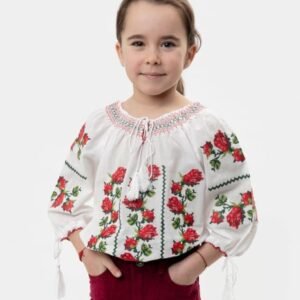 Ie traditionala alba pentru fetite cu motiv floral rosu Amelia