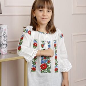 Ie traditionala alba pentru fetite cu motiv floral rosu Casandra