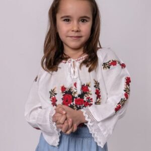 Ie traditionala alba pentru fetite cu motiv floral rosu Iulia
