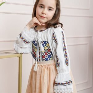 Ie traditionala alba pentru fetite cu motiv floral tricolor Rania