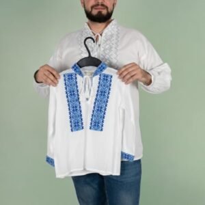 Ie traditionala baieti Apostol