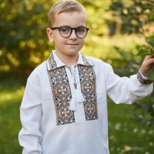 Ie traditionala baieti Luca