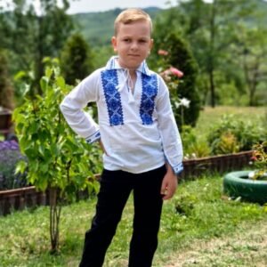 Ie traditionala baieti Marin 3