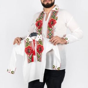 Ie traditionala baieti cu Maci 4