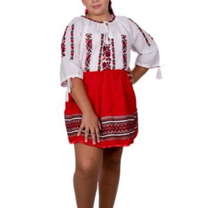 Ie traditionala fetite Antonela 3