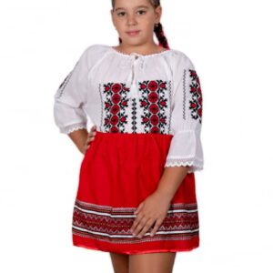 Ie traditionala fetite Ester 3