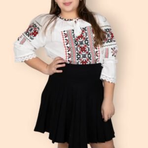 Ie traditionala fetite Melisa