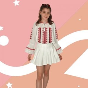 Ie traditionala fetite Mihaela 2
