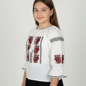 Ie traditionala fetite Silvia 4