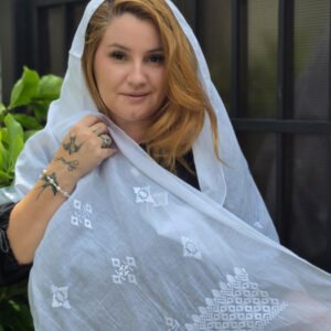 Marama cu broderie 24