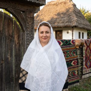 Marama traditionala Tania