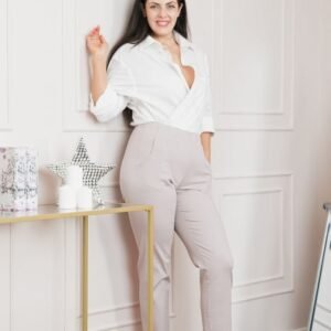 Pantaloni casual gri cu talie elastica si buzunare functionale