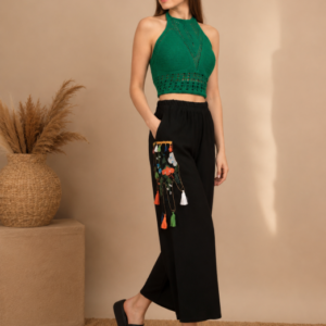 Pantaloni cu broderie negri