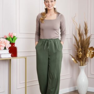 Pantaloni largi kaki cu snur in talie