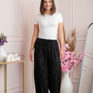 Pantaloni palazzo Carla cu imprimeu abstract - Negru