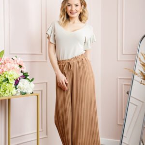 Pantaloni plisati crem cu elastic in talie