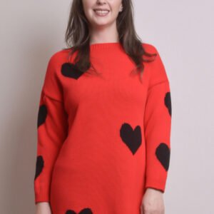 Pulover lung rosu cu inimioare negre