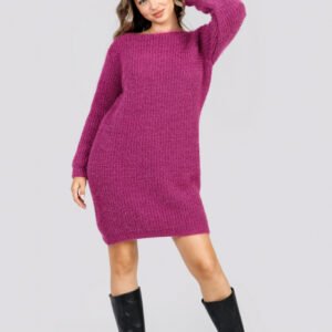 Pulover pufos fuchsia tip rochie cu decolteu barcuta